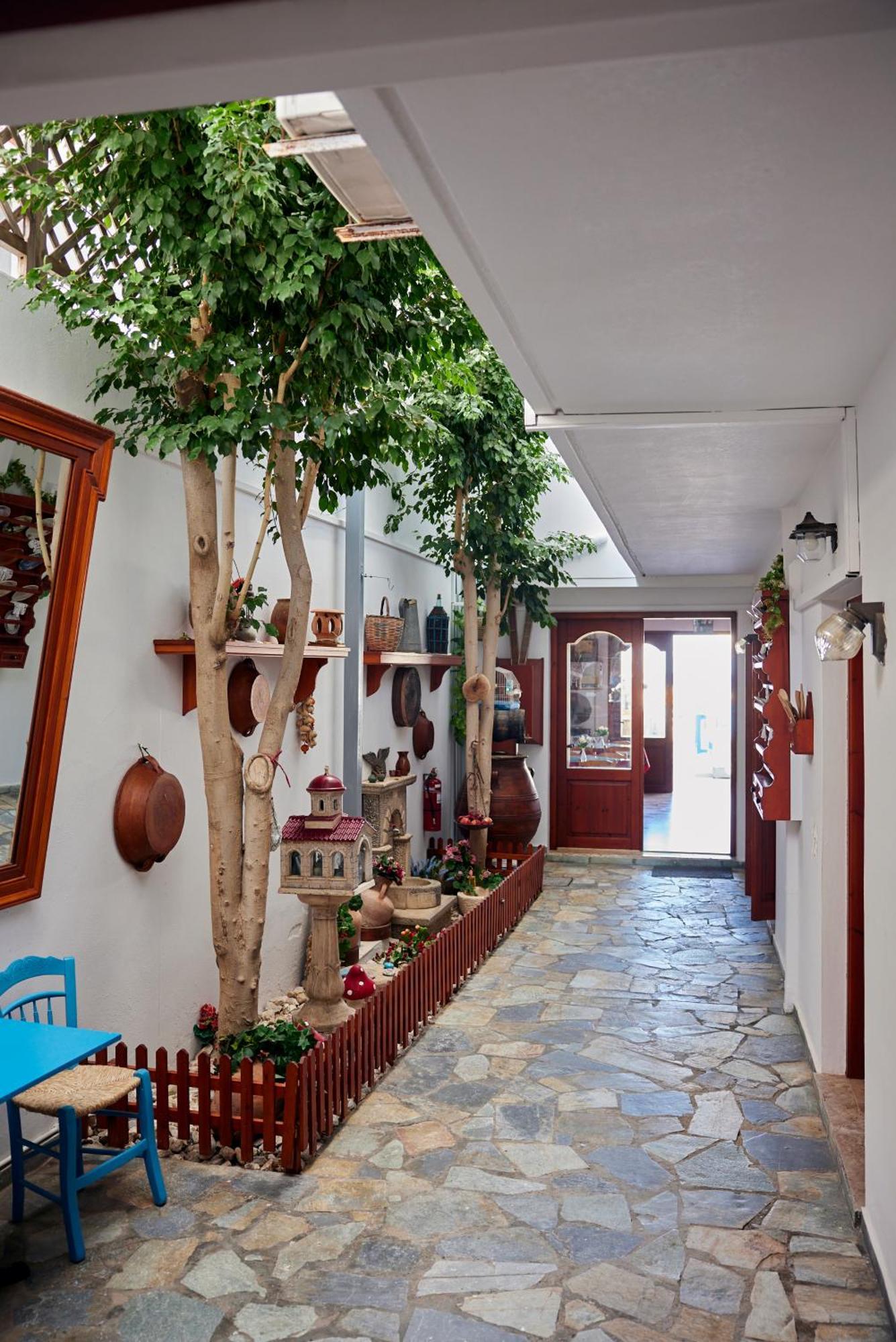 Vlachakis Hotel Stalida Buitenkant foto
