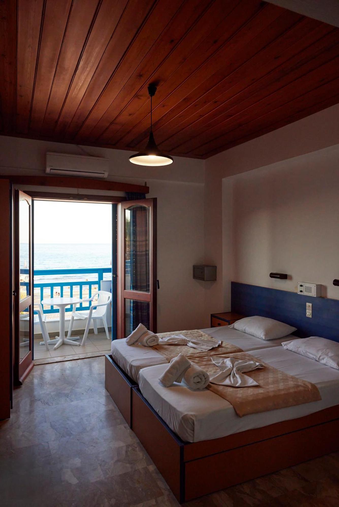 Vlachakis Hotel Stalida Buitenkant foto